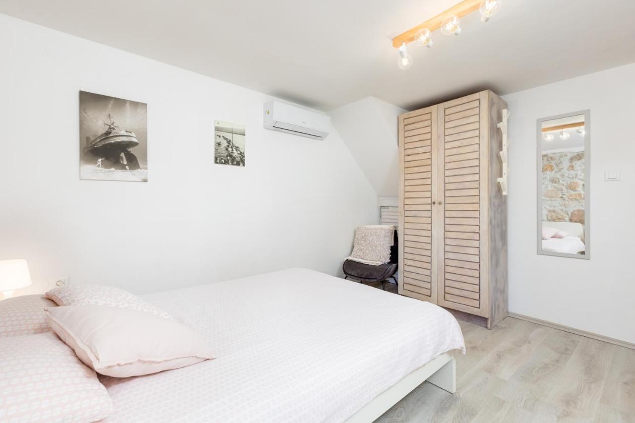 Guest House Otto Пунат Екстер'єр фото